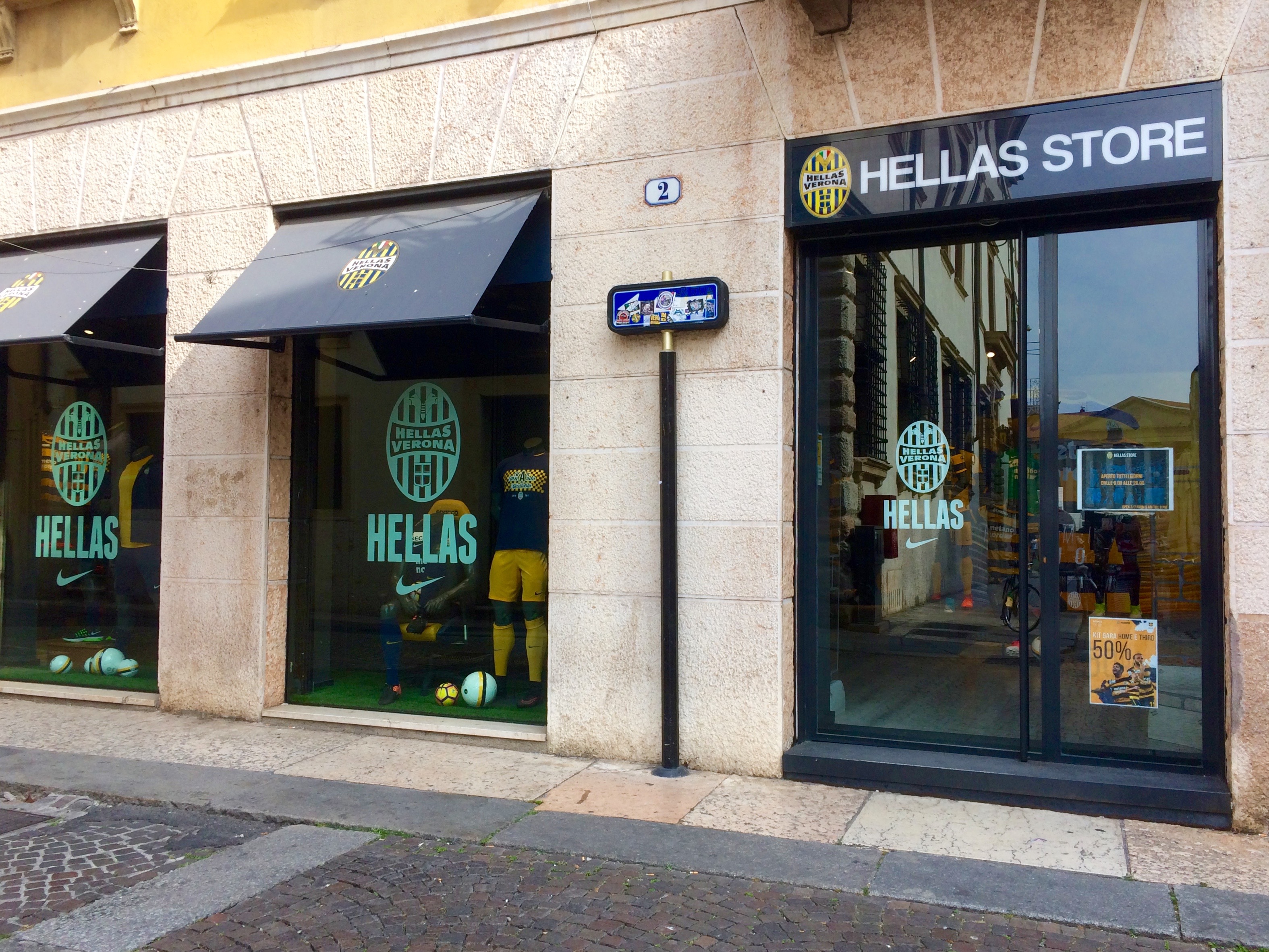 Hellas Verona shop