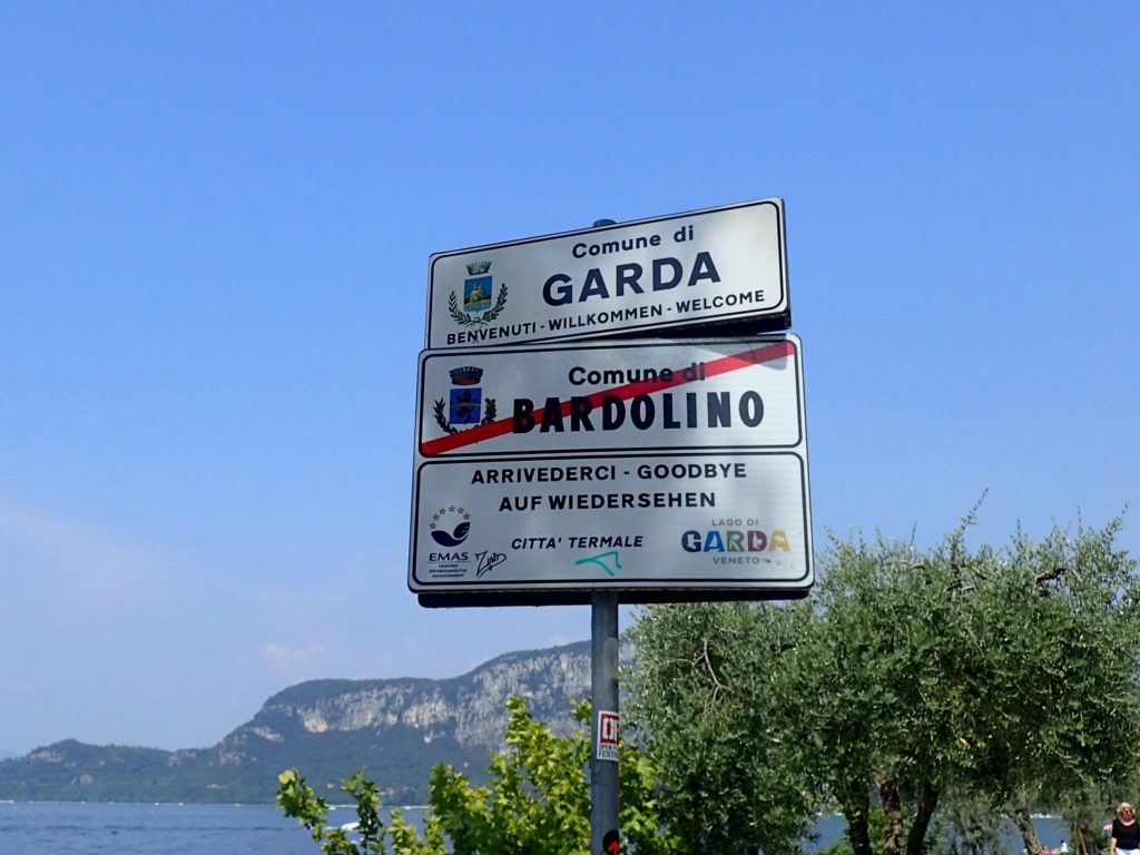 Gångväg mellan Bardolino och Garda
